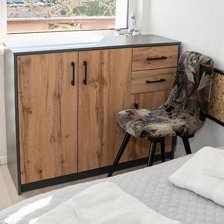 Renesans Guest house
